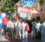 Bastille Day in Post Alley1.JPG